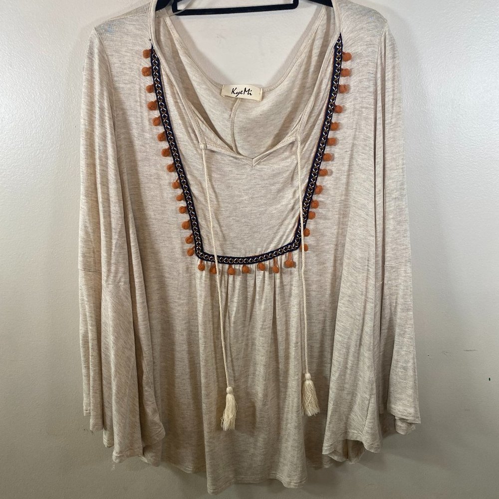 NWOT Kye Mi Boho Tassel Top
